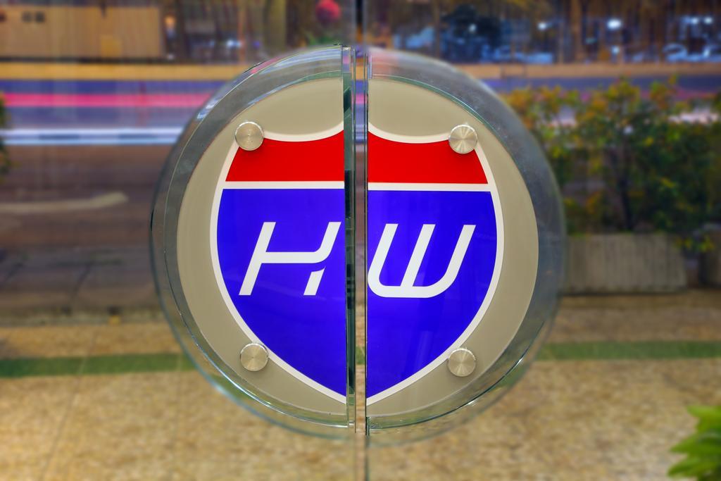 Highway Hotel Chiang Mai Exterior photo